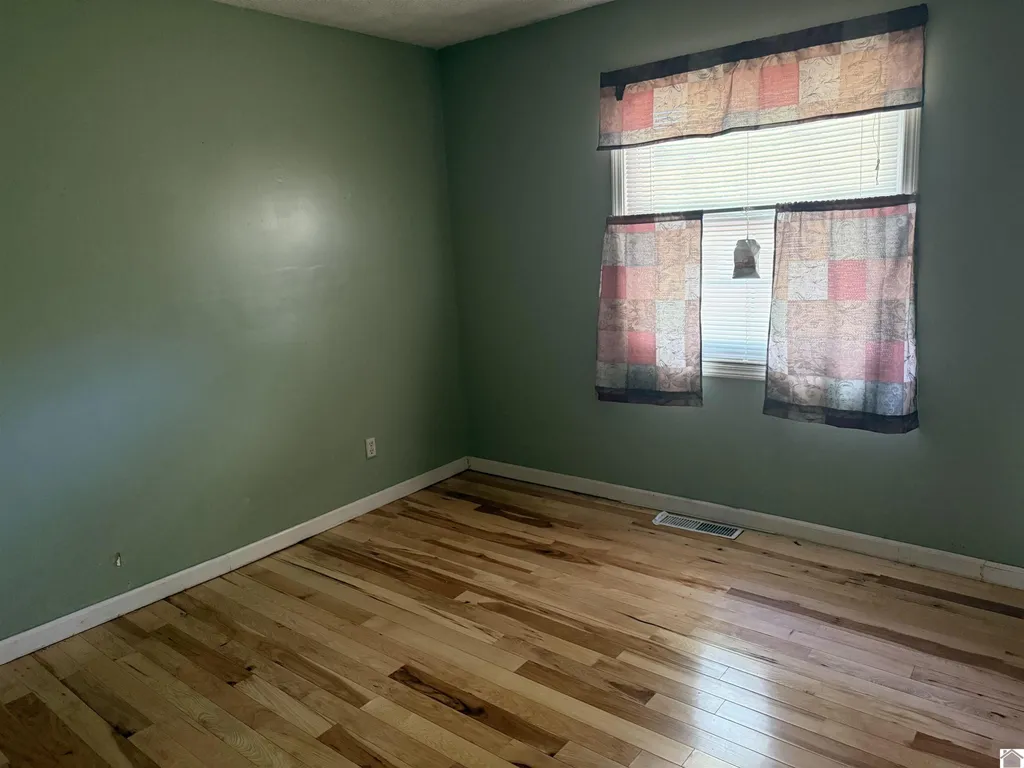 1366 Scottsdale Drive Benton KY 42025