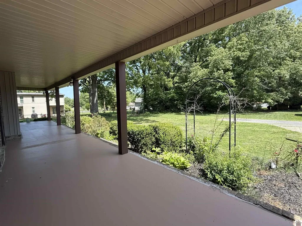 1366 Scottsdale Drive Benton KY 42025