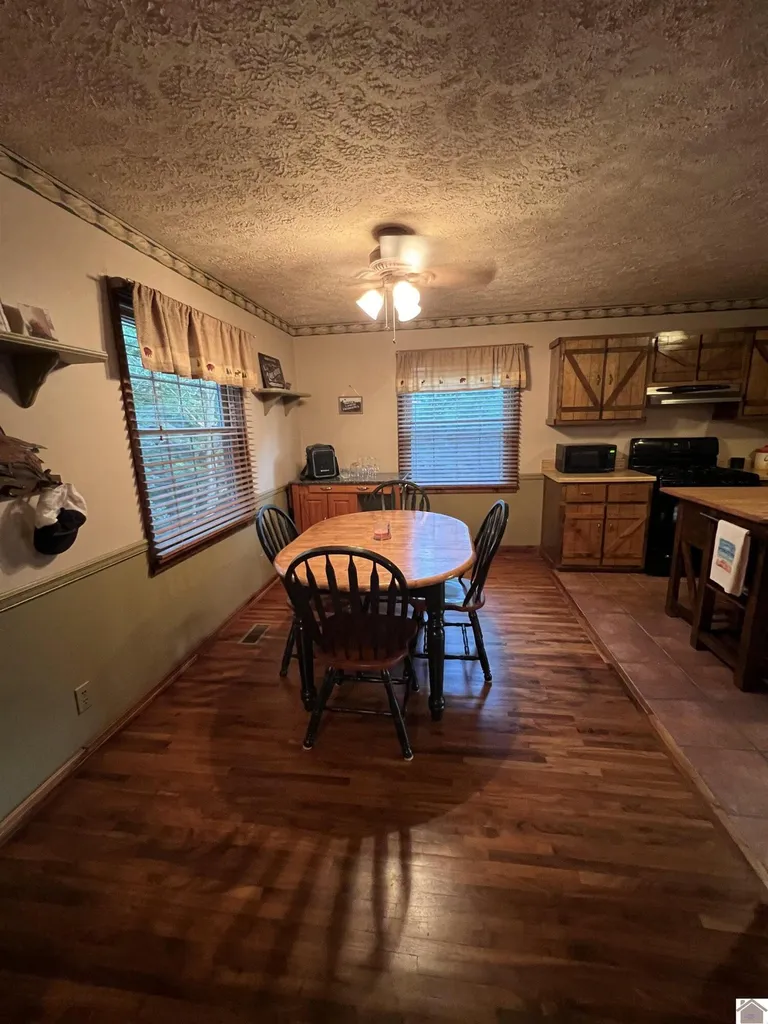 300 Spicewood Lane Benton KY 42025