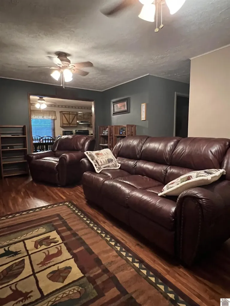 300 Spicewood Lane Benton KY 42025
