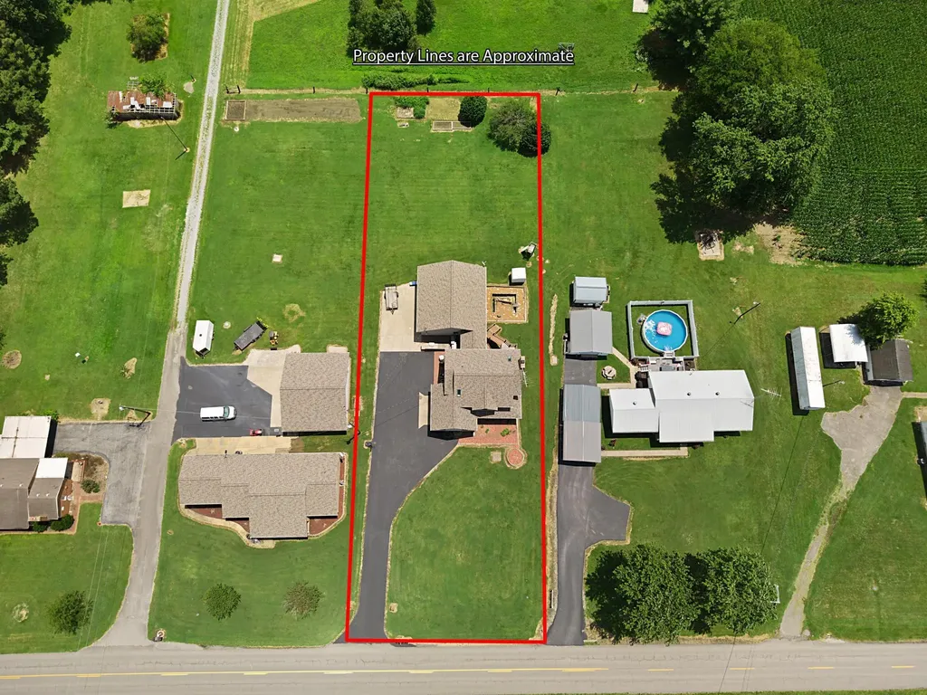 743 Ky-365 Sturgis KY 42459