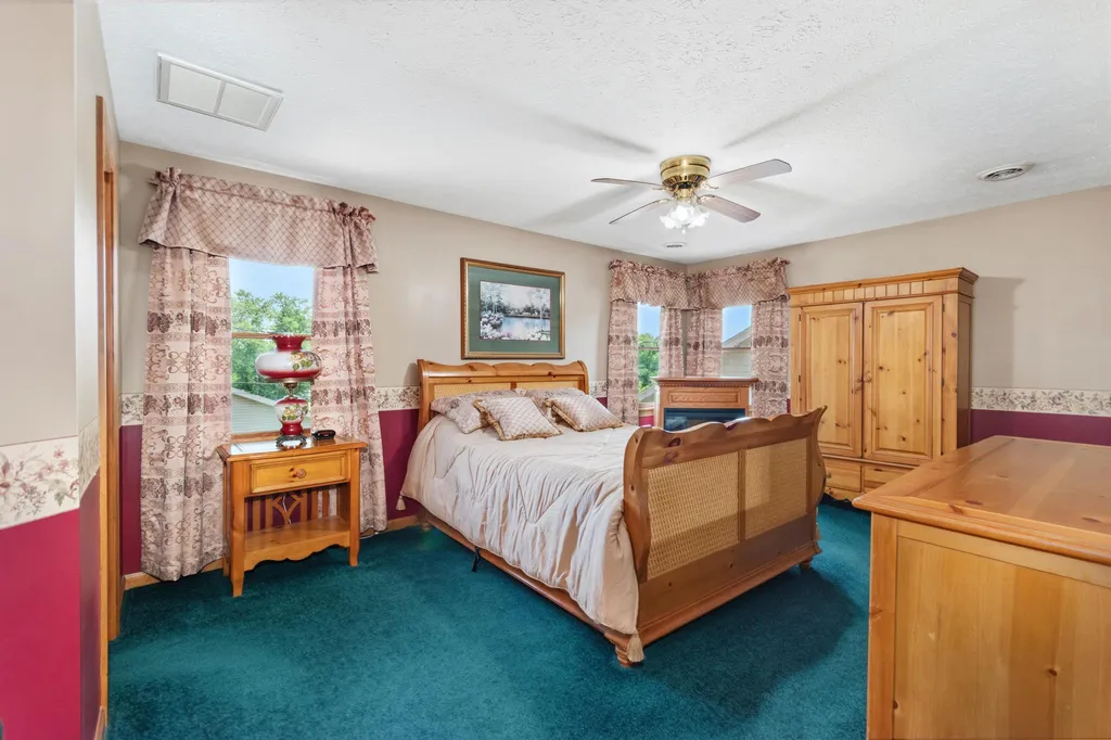 743 Ky-365 Sturgis KY 42459