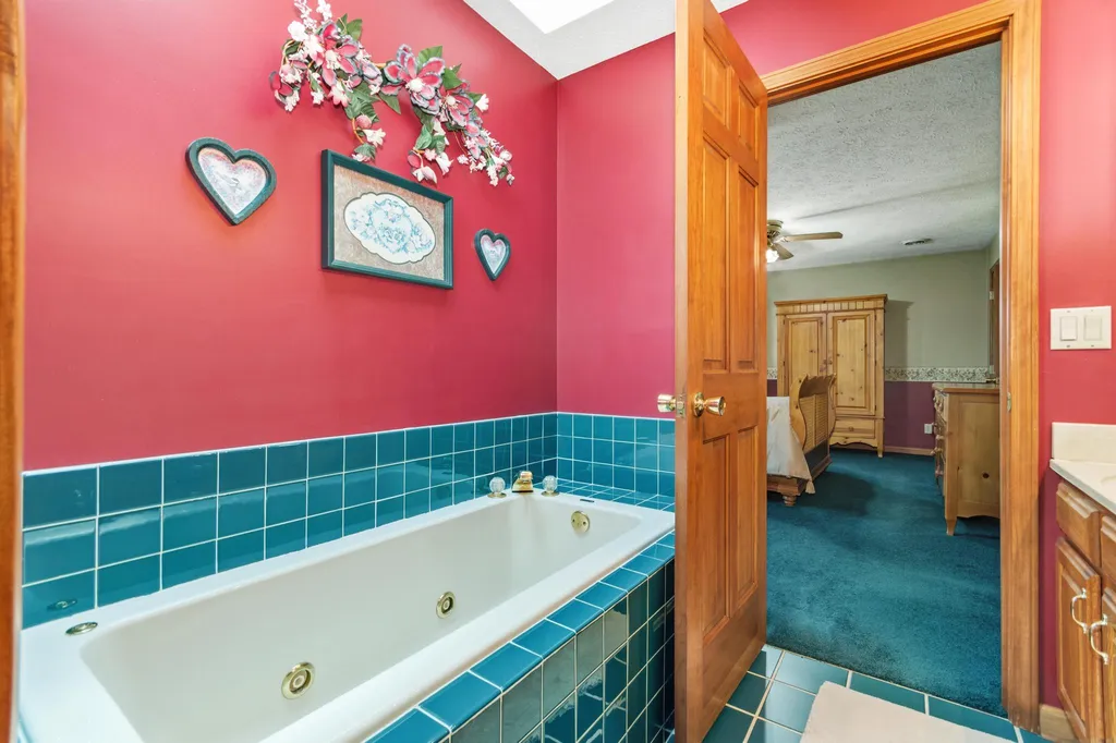 743 Ky-365 Sturgis KY 42459