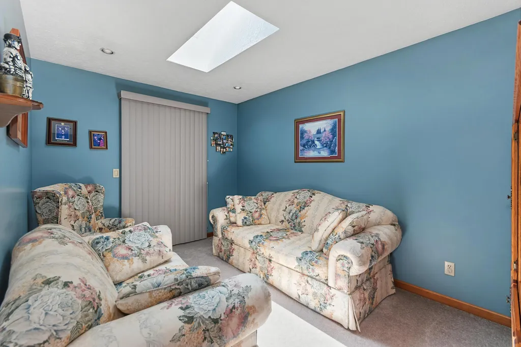 743 Ky-365 Sturgis KY 42459