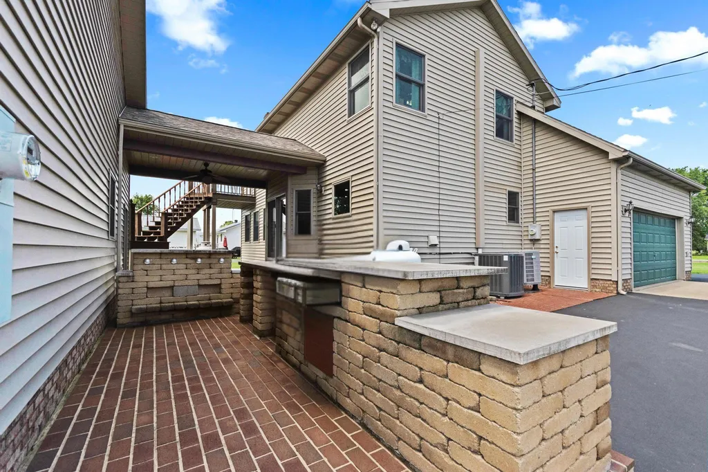 743 Ky-365 Sturgis KY 42459