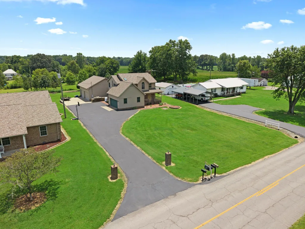 743 Ky-365 Sturgis KY 42459