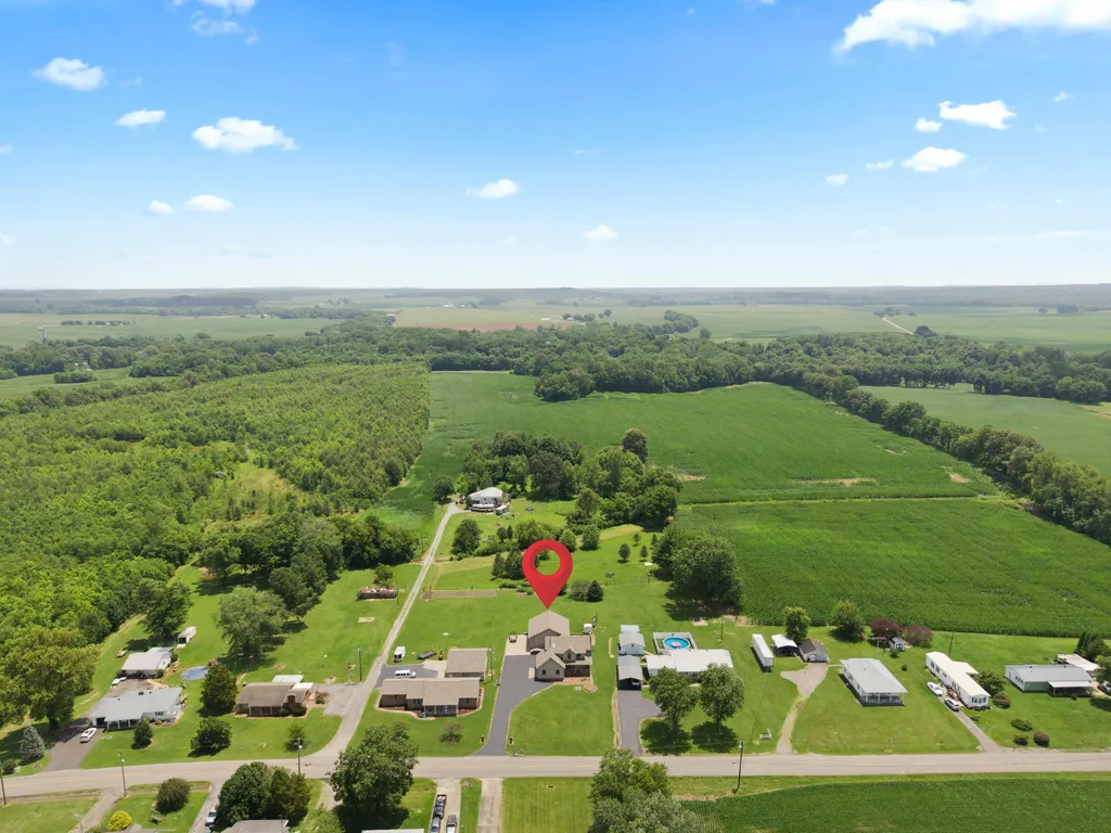 743 Ky-365 Sturgis KY 42459