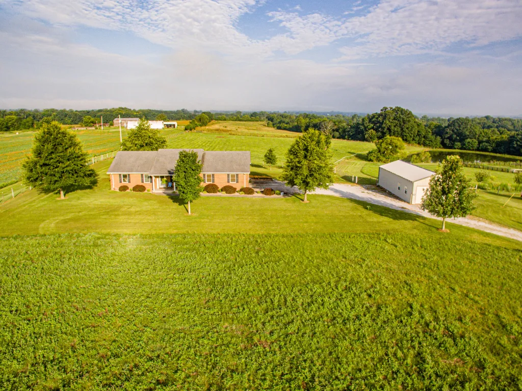 327 Collins Road Paris KY 40361