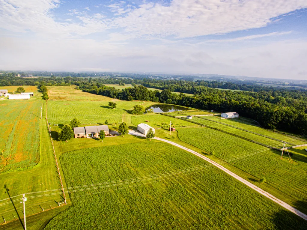 327 Collins Road Paris KY 40361