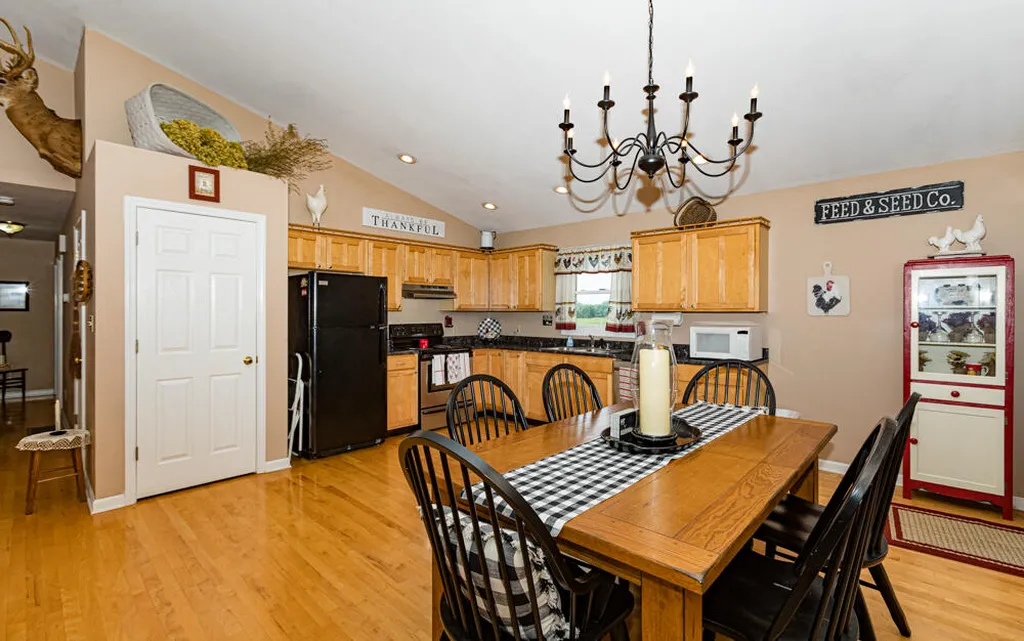 327 Collins Road Paris KY 40361