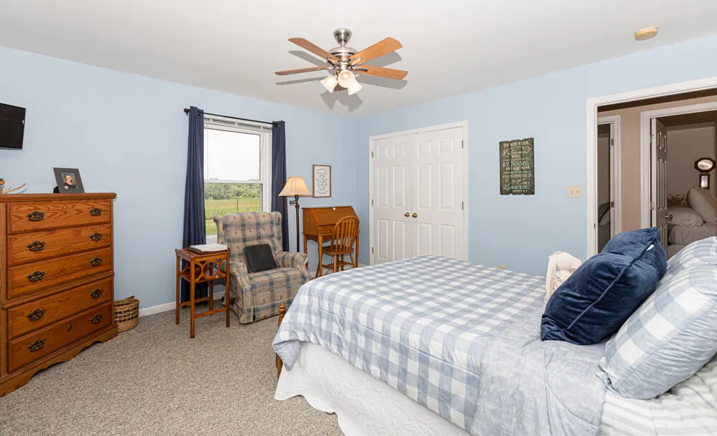 327 Collins Road Paris KY 40361