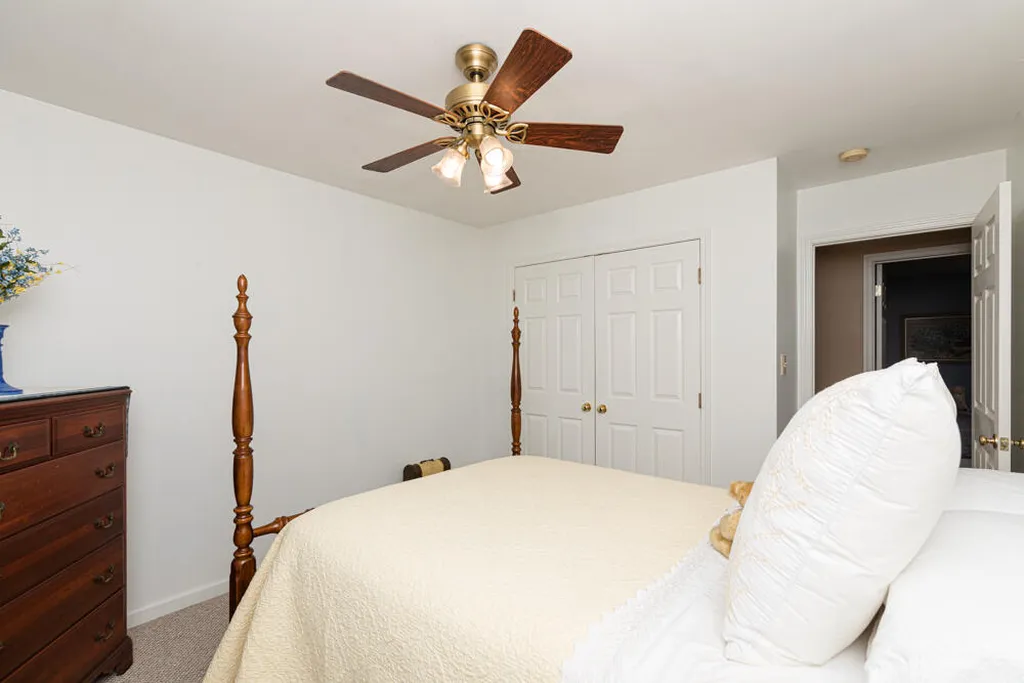 327 Collins Road Paris KY 40361