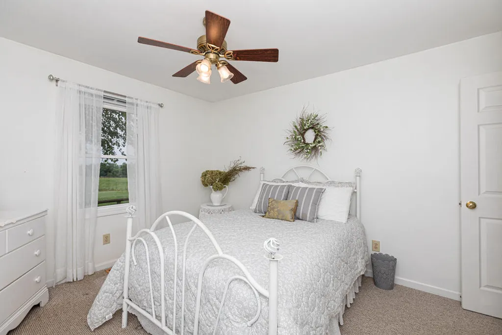 327 Collins Road Paris KY 40361