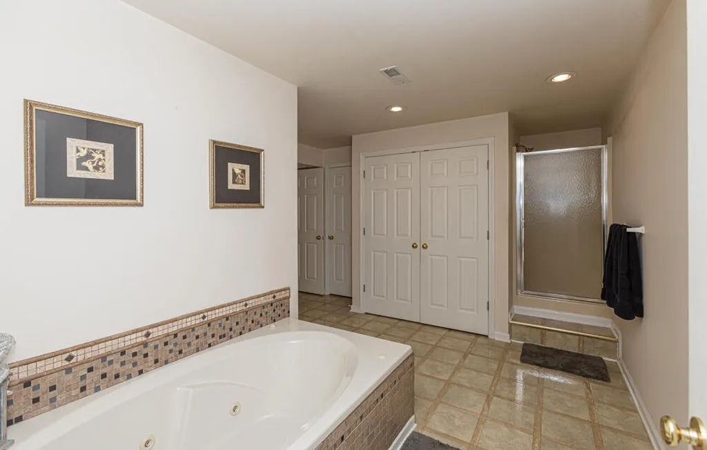 327 Collins Road Paris KY 40361