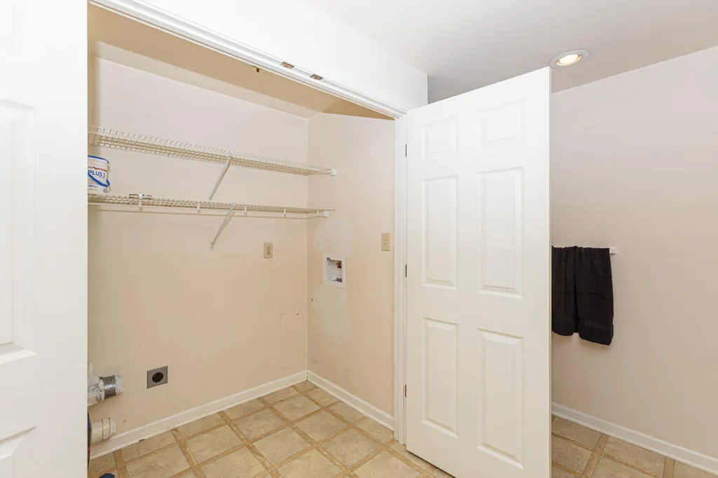 327 Collins Road Paris KY 40361