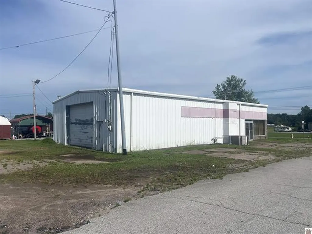 504 N Highland Drive Fulton KY 42041
