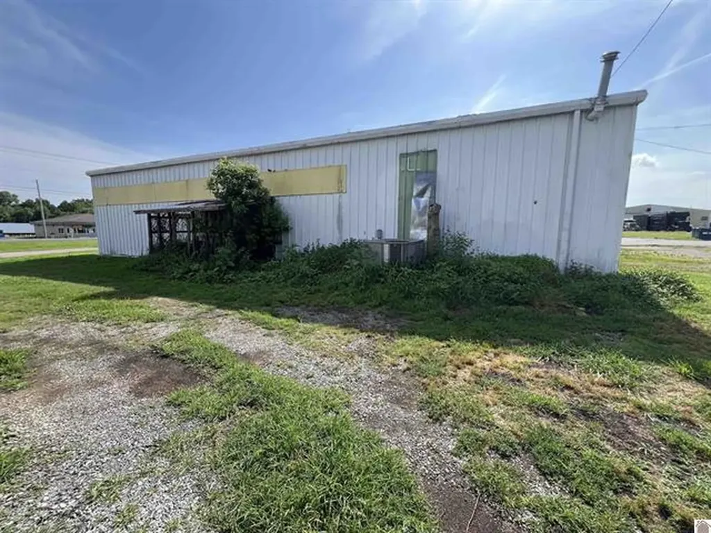 504 N Highland Drive Fulton KY 42041