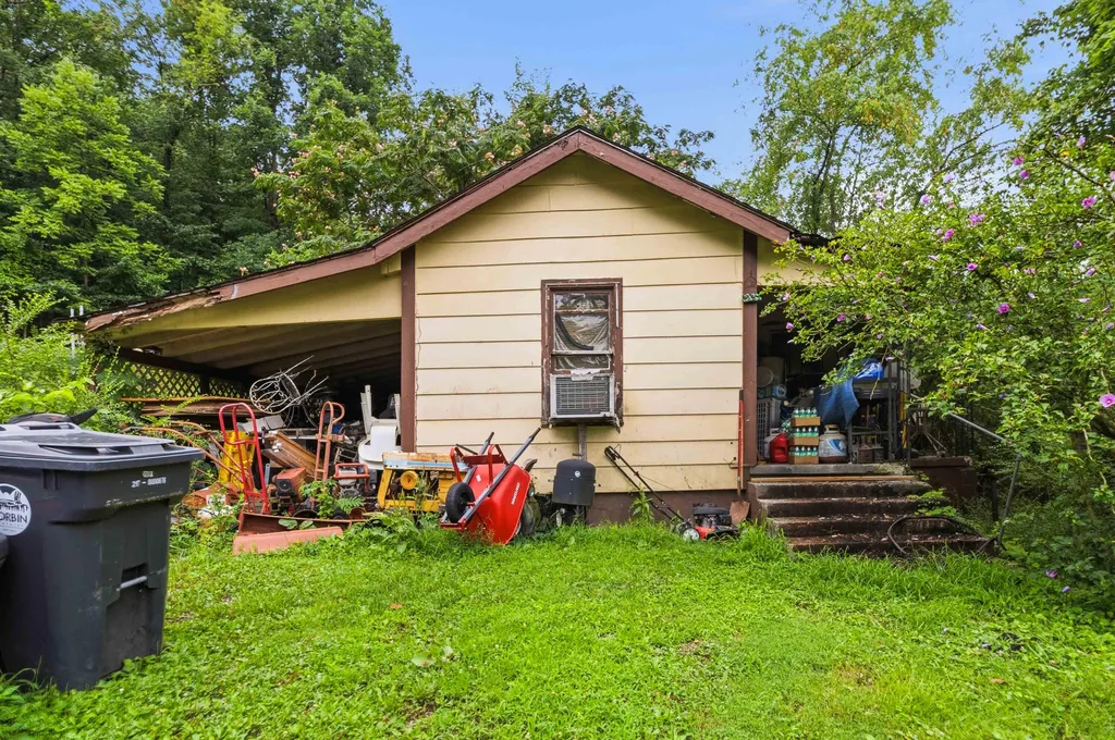 903 W 7th Street Corbin KY 40701