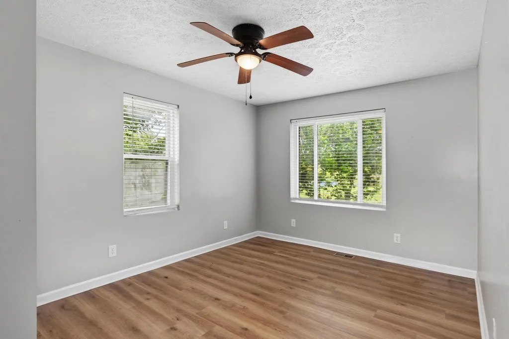16475 Dawson Road Dawson Springs KY 42408