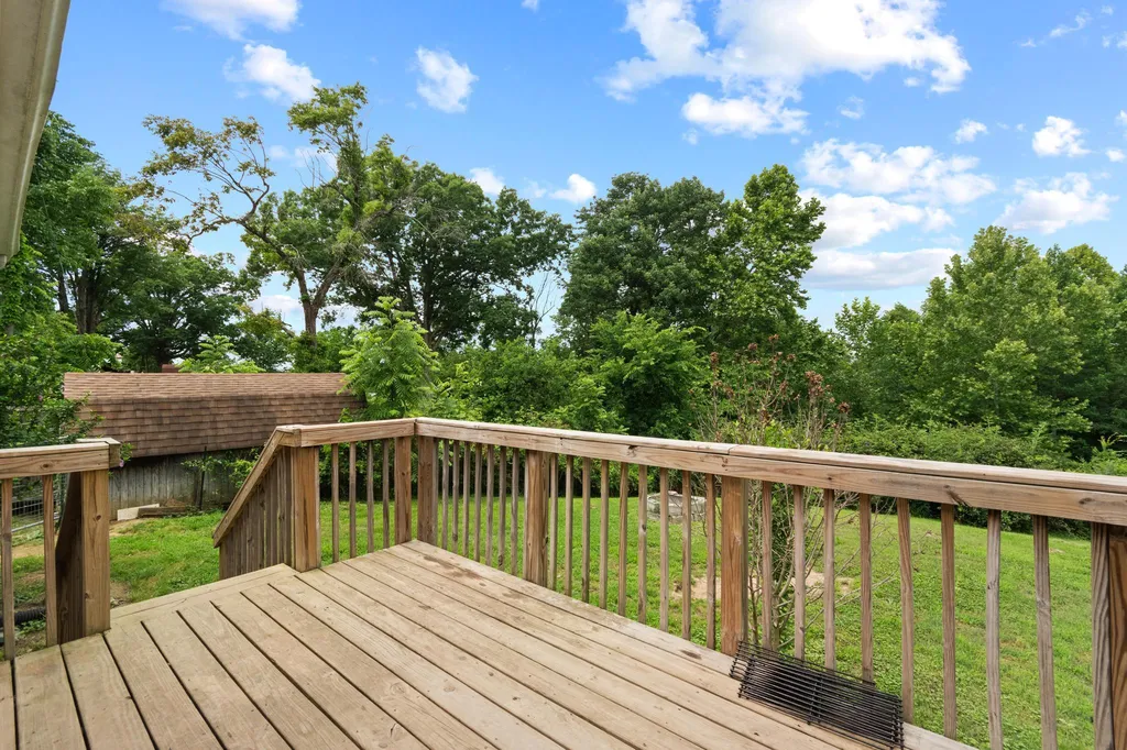 16475 Dawson Road Dawson Springs KY 42408