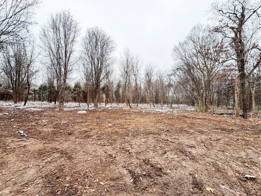 1811 U.s. 641 Benton KY 42025