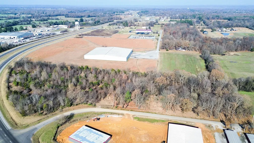 1811 U.s. 641 Benton KY 42025