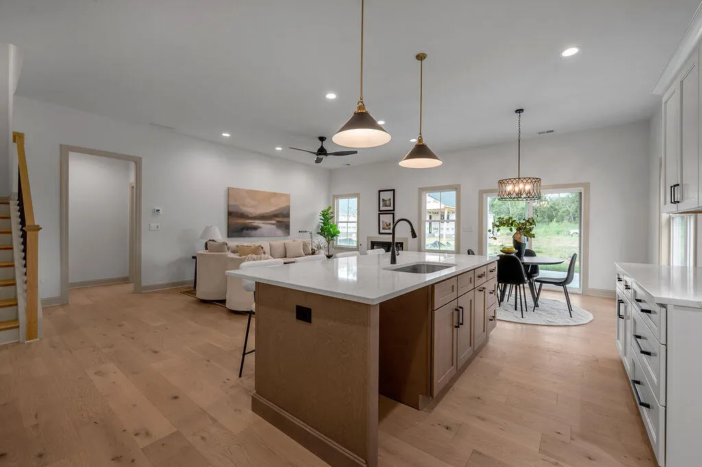 4137 Meadowlark Road Lexington KY 40509