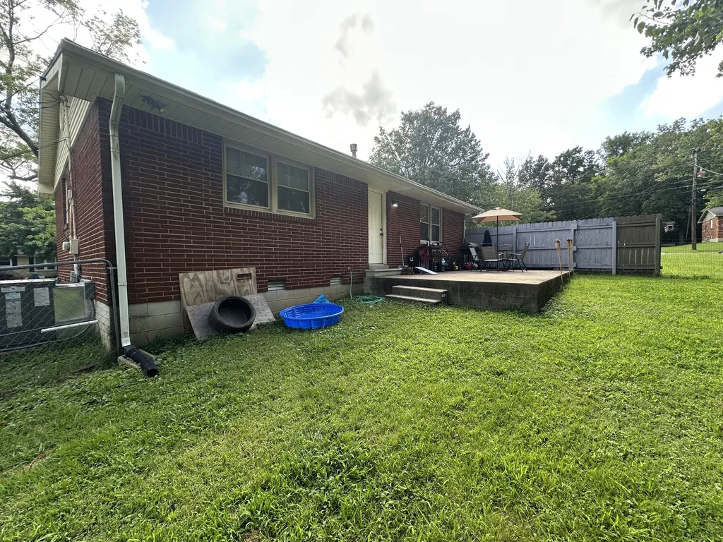 1412 Honeysuckle Drive Hopkinsville KY 42240