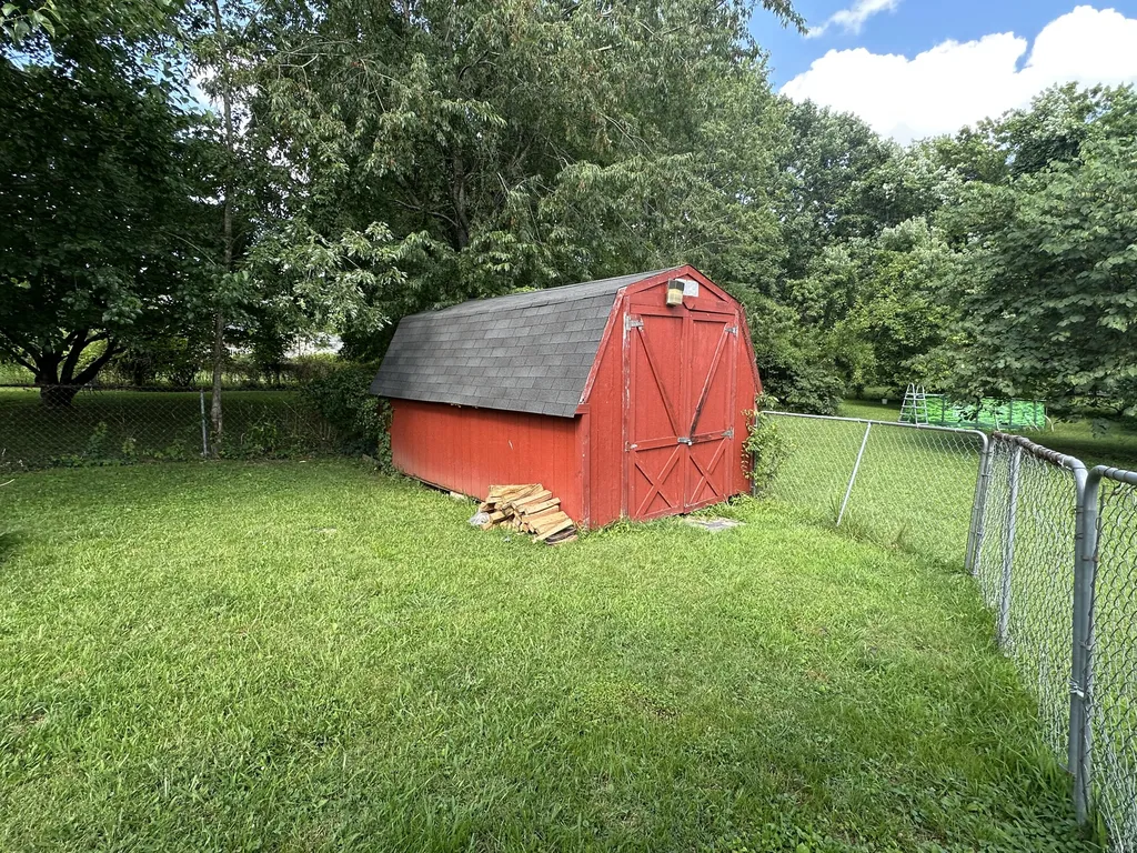 1412 Honeysuckle Drive Hopkinsville KY 42240