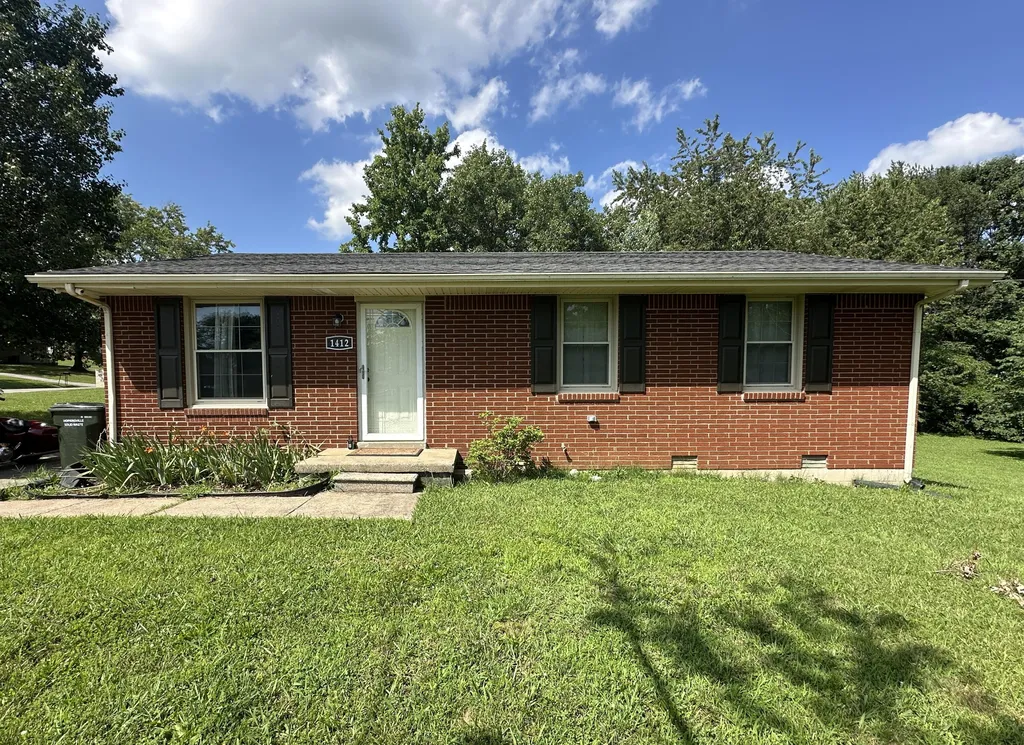 1412 Honeysuckle Drive Hopkinsville KY 42240