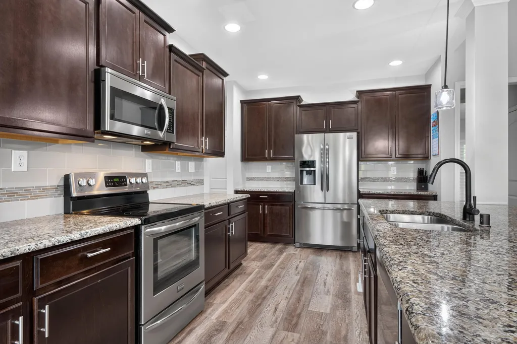 4636 Larkhill Lane Lexington KY 40509