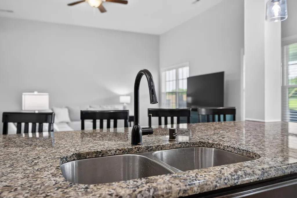 4636 Larkhill Lane Lexington KY 40509
