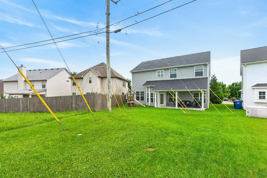 4636 Larkhill Lane Lexington KY 40509