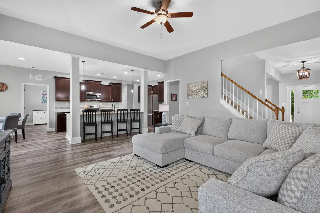4636 Larkhill Lane Lexington KY 40509