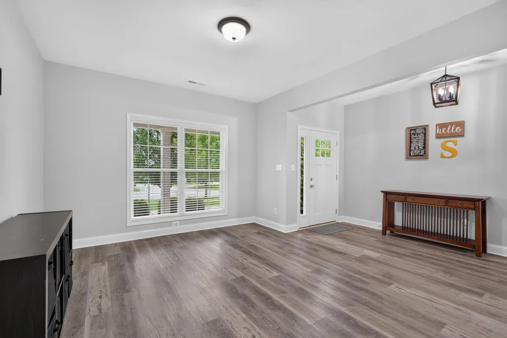 4636 Larkhill Lane Lexington KY 40509