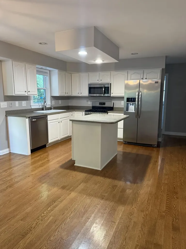 712 Maple Ridge Lane Lexington KY 40509