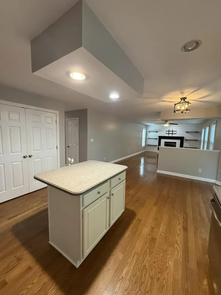 712 Maple Ridge Lane Lexington KY 40509