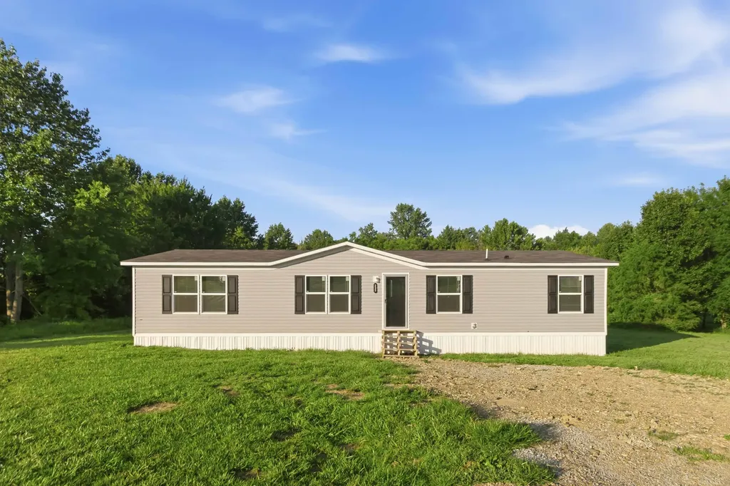 233 Louis Waddle Road Science Hill KY 42553
