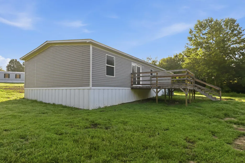 233 Louis Waddle Road Science Hill KY 42553