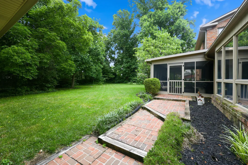 821 Cahaba Road Lexington KY 40502