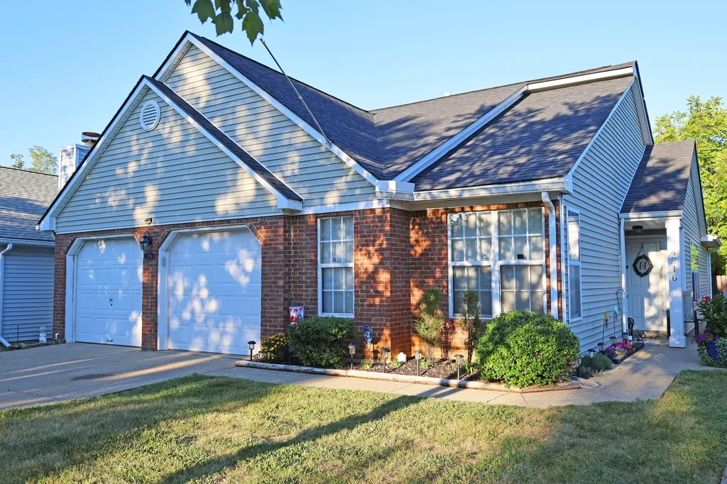4216 Kensington Garden Court Lexington KY 40514