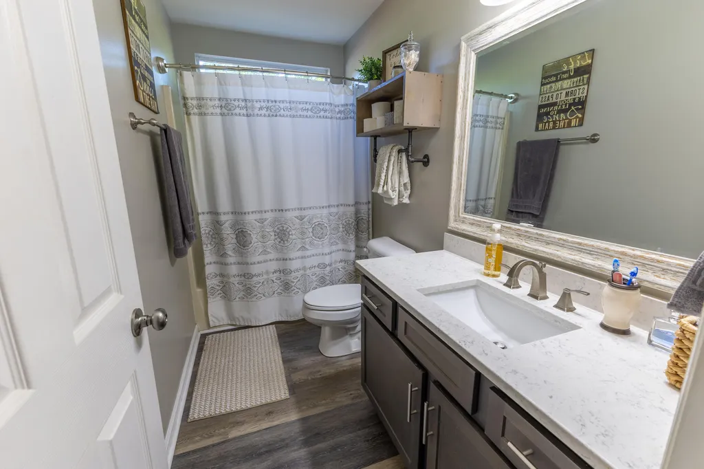 4216 Kensington Garden Court Lexington KY 40514