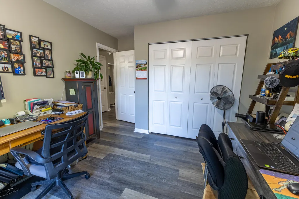 4216 Kensington Garden Court Lexington KY 40514