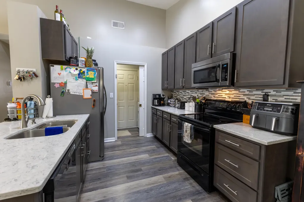 4216 Kensington Garden Court Lexington KY 40514