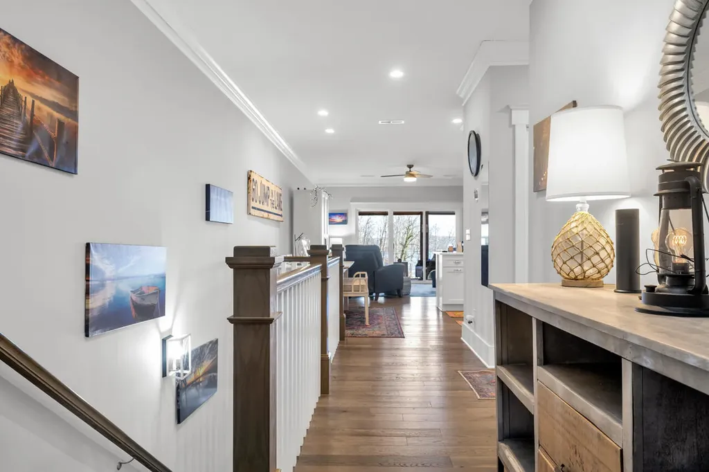273 Moon Bay Drive Kuttawa KY 42055