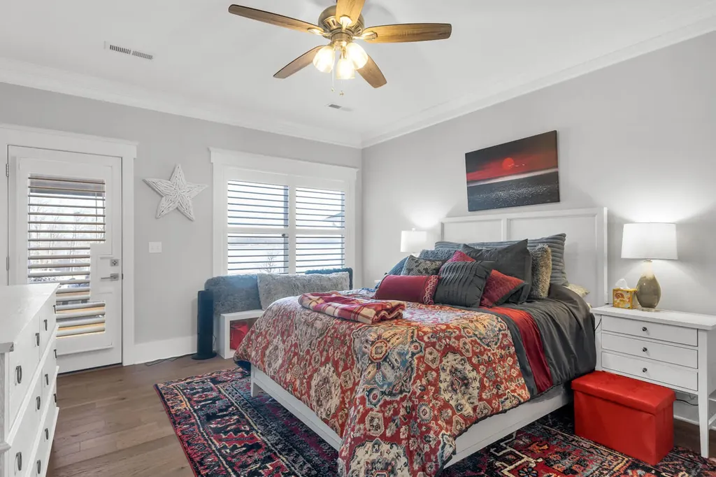 273 Moon Bay Drive Kuttawa KY 42055