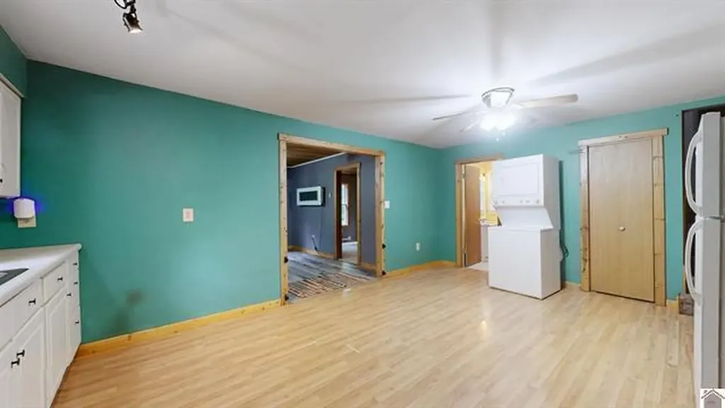 43 Barnacle Drive New Concord KY 42076