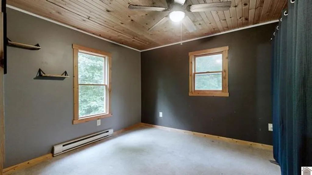 43 Barnacle Drive New Concord KY 42076