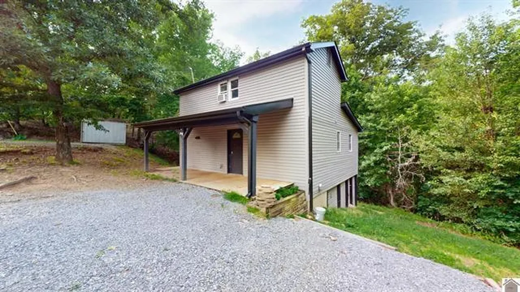 43 Barnacle Drive New Concord KY 42076
