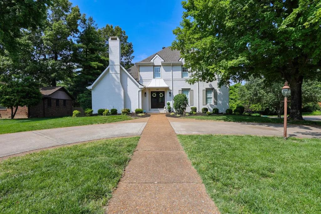 227 Audubon Drive Paducah KY 42001